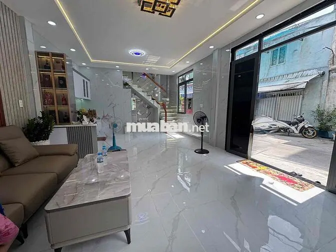 HẺM 8M THÔNG - SÁT MẶT TIỀN PHẠM PHÚ THứ Q6 - 40M2 (8X5M) CHỈ HƠN 5 TỶ
