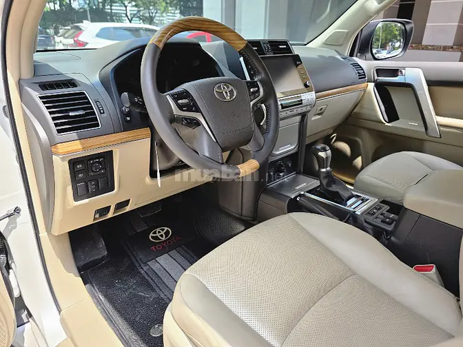 BÁN XE TOYOTA PRADO 2.7VX, SẢN XUẤT 2021, MODEL 2022, XE MỚI ĐẸP