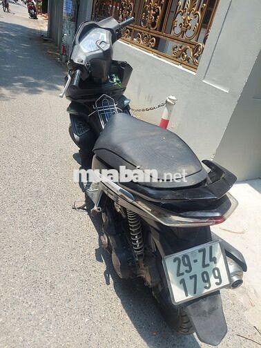 Honda Airblade Thái mầu đen chisnhc hủ