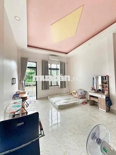Chính chủ bán nhà hẻm 861, hẻm thẳng, gần Đền Đức Quan Thánh