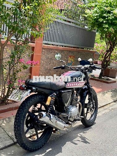 Yamaha YB125 Đen