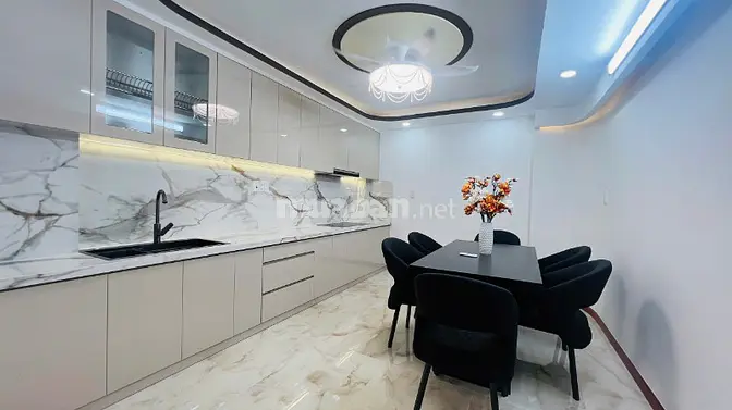 Nhà bán sát MT hẻm  377 CMT8 Quận 10. Không vướng quy hoạch TOD METRO2