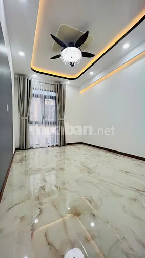 Nhà bán sát MT hẻm  377 CMT8 Quận 10. Không vướng quy hoạch TOD METRO2