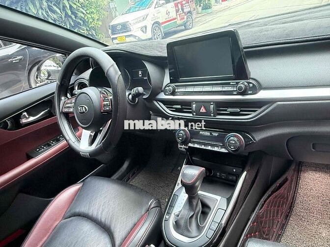 Kia Cerato Premium 2.0AT 2020 Đen 58650 km