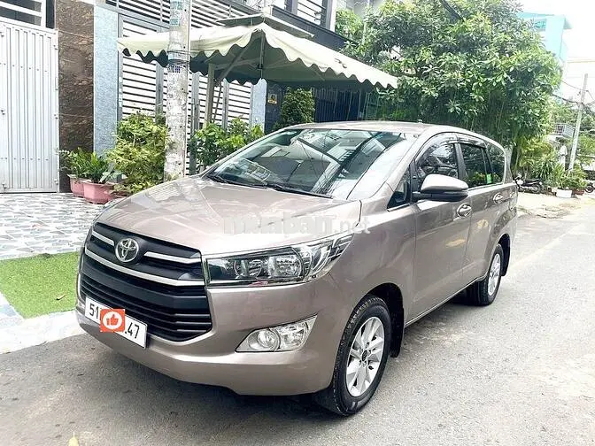 Bán INNOVA 2019E chính chủ gia đình sử dụng: 379tr