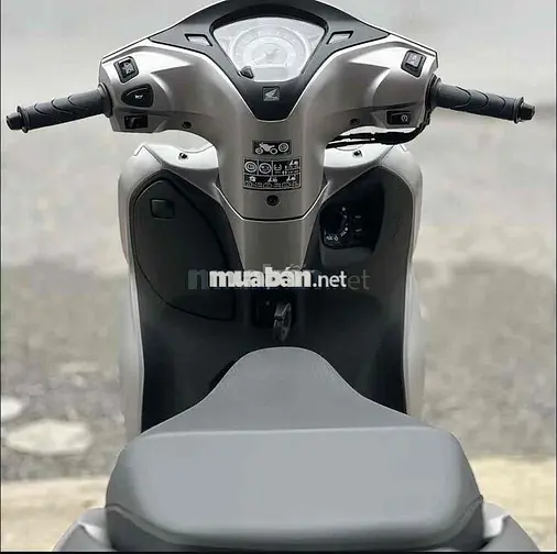 Honda Lead Đặc Biệt 2026 Xám