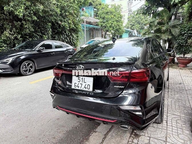 Kia Cerato Premium 2.0AT 2020 Đen 58650 km
