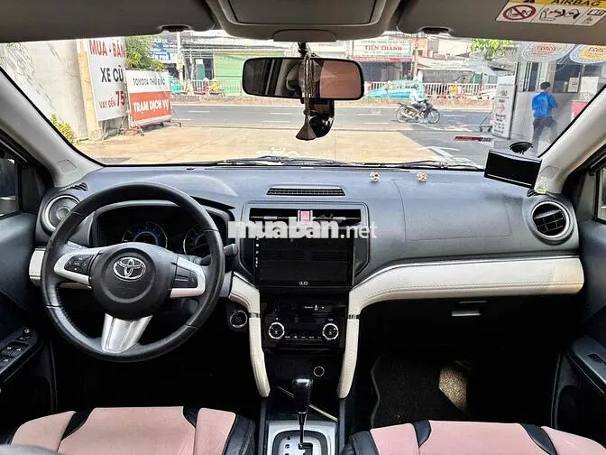 Toyota Rush 2020 Trắng