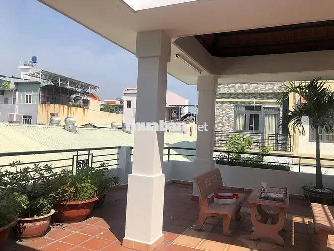 Bán nhà riêng tại Nguyễn Cửu Đàm, 16,5 tỷ, 124m2, 5PN, 5WC, 3 tầng