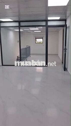 CHO THUÊ NHÀ MẶT TIỀN  SONG HÀNH QL22-DT 460M2-  TRUNG CHÁNH- HÓC MÔN
