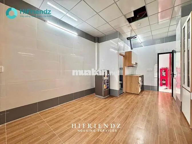 Căn hộ mini mới xây Tách bếp Ban công 45m2 Tạ Quag Bửu Q8 gần Parcmall