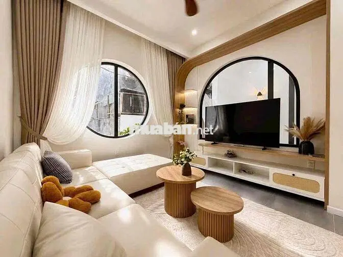 106 CHO THUÊ NHÀ NGUYÊN CĂN 3 TẦNG MẶT TIỀN LÊ HỒNG PHONG