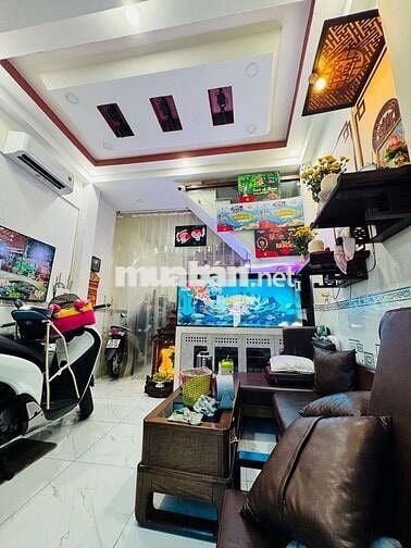 CHỦ NGỘP- GẤP BÁN- BÌNH ĐÔNG - P15Q8 - HẺM ÔTÔ - 4 TẦNG - 5PN - 5,x TỶ