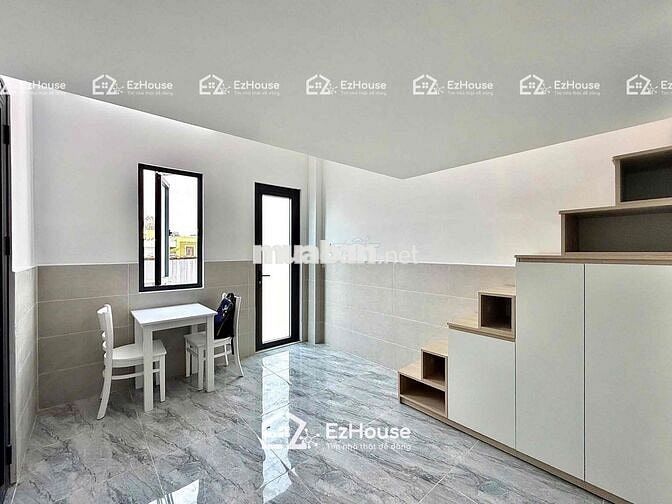 TRỐNG CĂN GÁC LỬNG FULL NTHAT CỬA SỔ TRỜI THOÁNG MÁT GẦN ĐH VĂN HIẾN