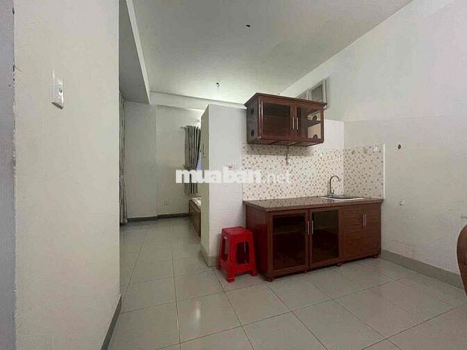 🏡 Studio ban công tách bếp rộng 35m2 gần TDTU, RMIT