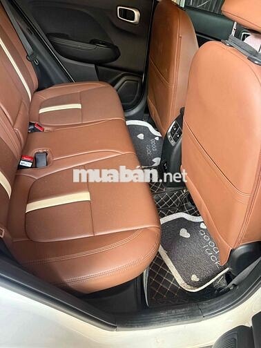 Hyundai Venue 2025 Trắng 14.000km Chính Chủ Mới