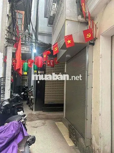 Mình là chính chủ, cho thuê nhà nguyên căn Ngõ Chợ Khâm Thiên