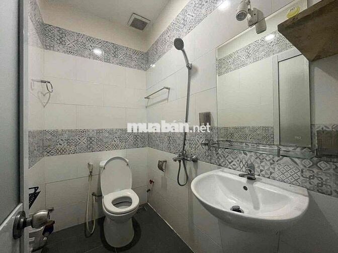 🏡 Studio ban công tách bếp rộng 35m2 gần TDTU, RMIT