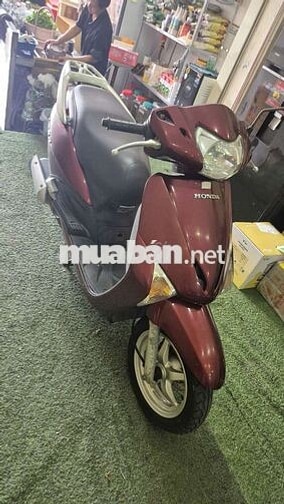 Honda Lead 2024 màu Đỏ