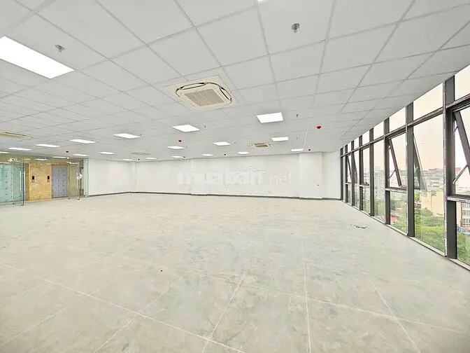 Cho thuê văn phòng, studio, phòng tập Xã Đàn 260m2 38tr free dịch vụ