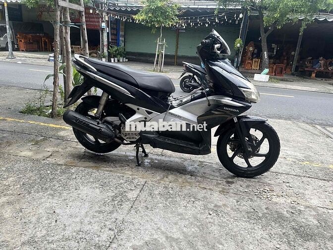 Cần bán xe honda air blade 2009 fi phun xăng