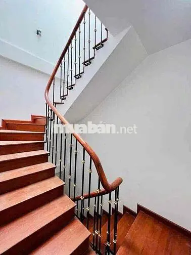 Mình là chính chủ, cho thuê nhà nguyên căn Ngõ Chợ Khâm Thiên