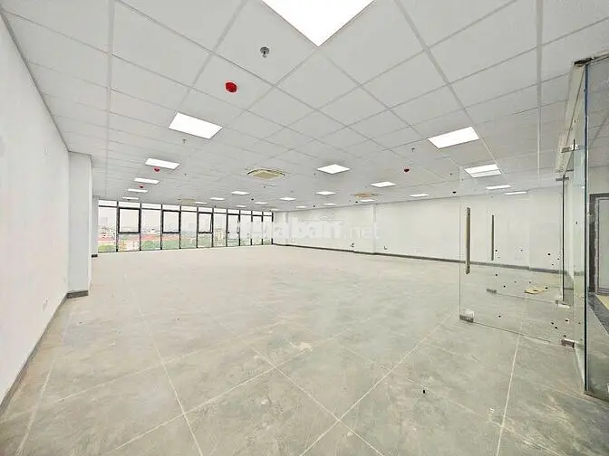 Cho thuê văn phòng, studio, phòng tập Xã Đàn 260m2 38tr free dịch vụ