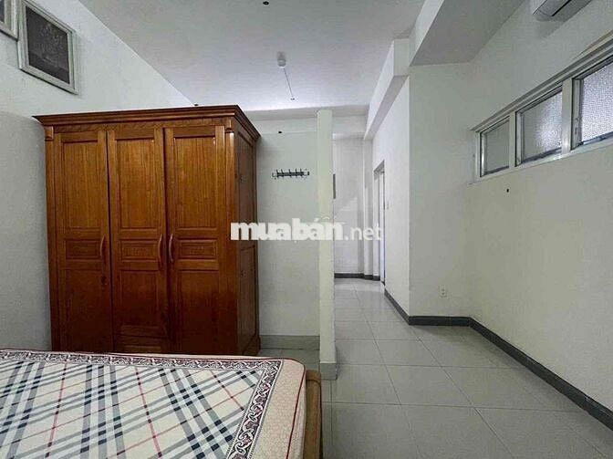 🏡 Studio ban công tách bếp rộng 35m2 gần TDTU, RMIT