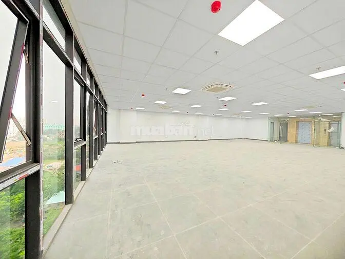 Cho thuê văn phòng, studio, phòng tập Xã Đàn 260m2 38tr free dịch vụ