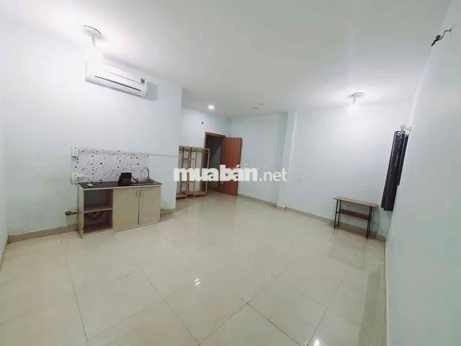 phòng trọ gần đại học y dược, đại học hùng vương, chợ lớn,chợ kim biên