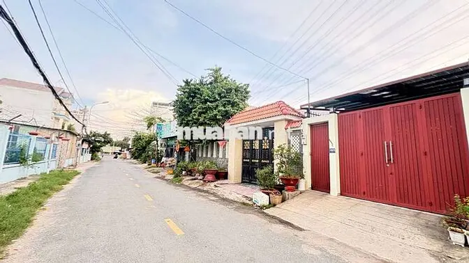 Nhà Mặt tiền đường ĐÔNG THẠNH 1-5, xã ĐÔNG THẠNH, HÓC MÔN, dt 95m²