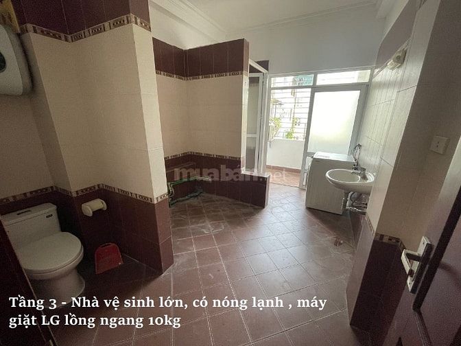Cho thuê cả nhà trong ngõ để ở, nhà 4 tầng x40 m2, ngõ 51 Nguyễn Khoái