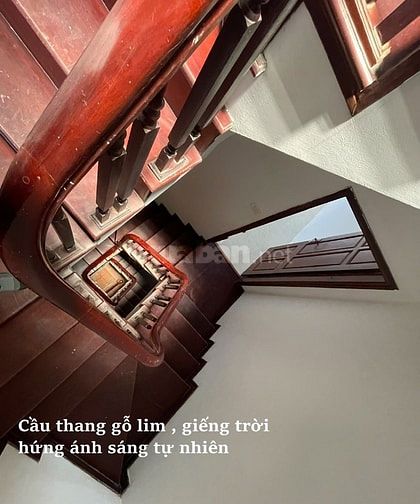 Cho thuê cả nhà trong ngõ để ở, nhà 4 tầng x40 m2, ngõ 51 Nguyễn Khoái