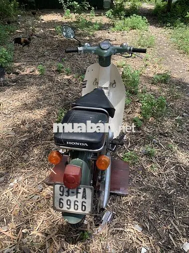 Honda Super Cub 81 Xanh Trắng