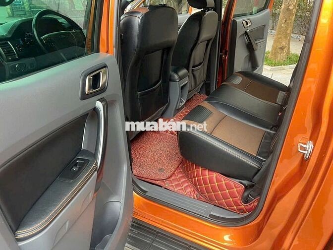 Ford Ranger Wildtrak 3.2 AT 4x4 Cam 20 vạn