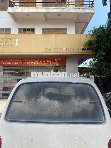 Daihatsu 7 chỗ 2004 Trắng