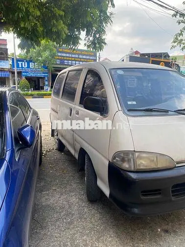 Daihatsu 7 chỗ 2004 Trắng