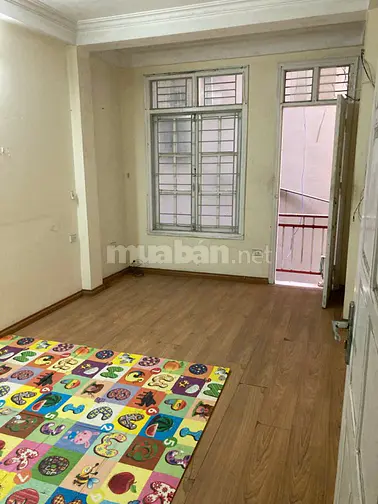 CHO THUÊ NHÀ 3 TẦNG – 3 PHÒNG NGỦ – NGÕ 450 BẠCH ĐẰNG, HÀ NỘI