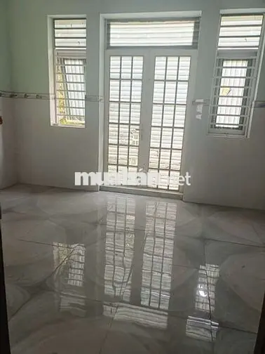 bán nhà chính chủ hoàncong sổ hồng riêng