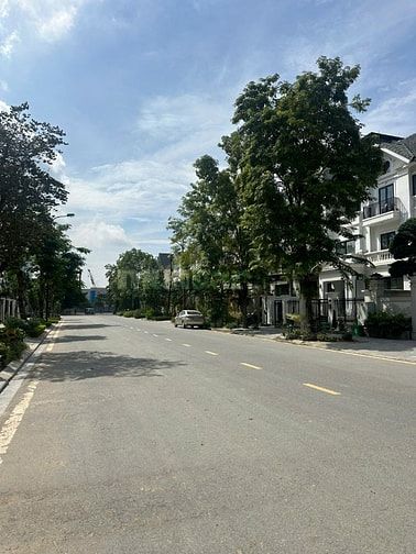 Bán biệt thự K7 view hồ tại ciputra Hà Nội 