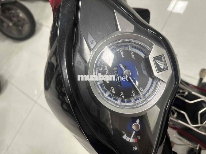 Honda Future 125 11000 km Đỏ