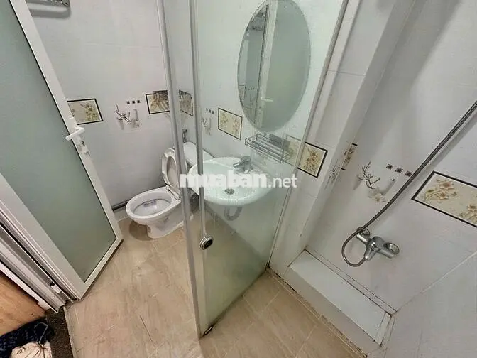 Phòng Ban Công 30m2, Full NT Gần Sân Bay, CV Hoàng Văn Thụ, ĐH UFM