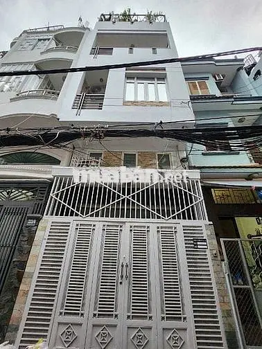 NHÀ MỚI 3PN ĐẦY ĐỦ NỘI THẤT GẦN MT LÝ THÁI TỔ
