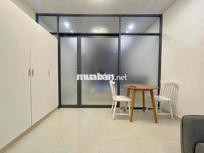 Rổ hàng Studio Topaz Twins đủ tầng , full nội thất, chỉ dọn đòi đến ở
