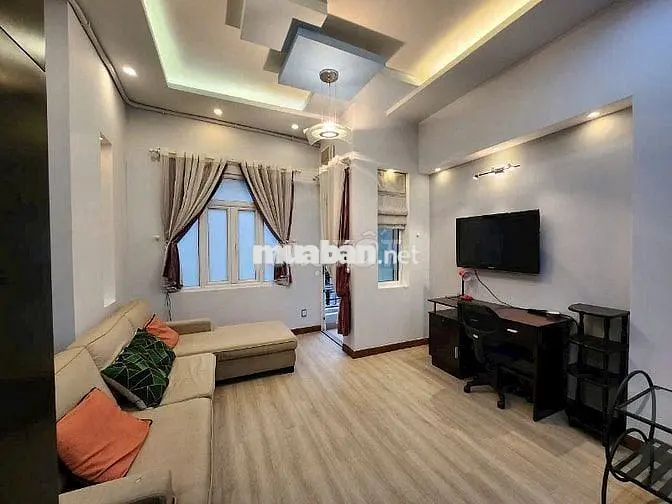 NHÀ MỚI 3PN ĐẦY ĐỦ NỘI THẤT GẦN MT LÝ THÁI TỔ