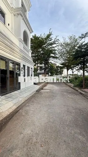 ĐẤT ĐẸP QUẬN 7 - HTP - NGANG 7M HẺM XE HƠI ĐẬU TRƯỚC CỬA