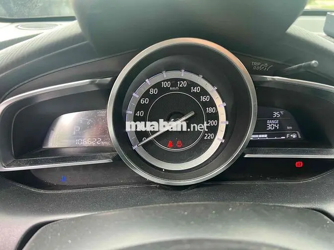 Mazda Mazda 2 Sedan AT 2018 Trắng 106622 km
