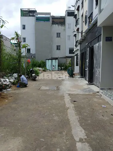 nhà bán . xây mới + hoàn công 