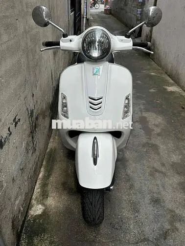 Piaggio Vespa GTS 125 2016 chính chủ