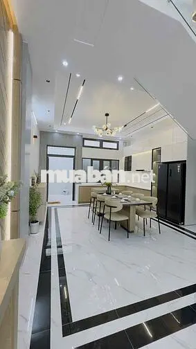 Bán Nhà xây mới 1 trệt 2 lầu , thiết kế hiện đại , gần bến xe Cần Thơ